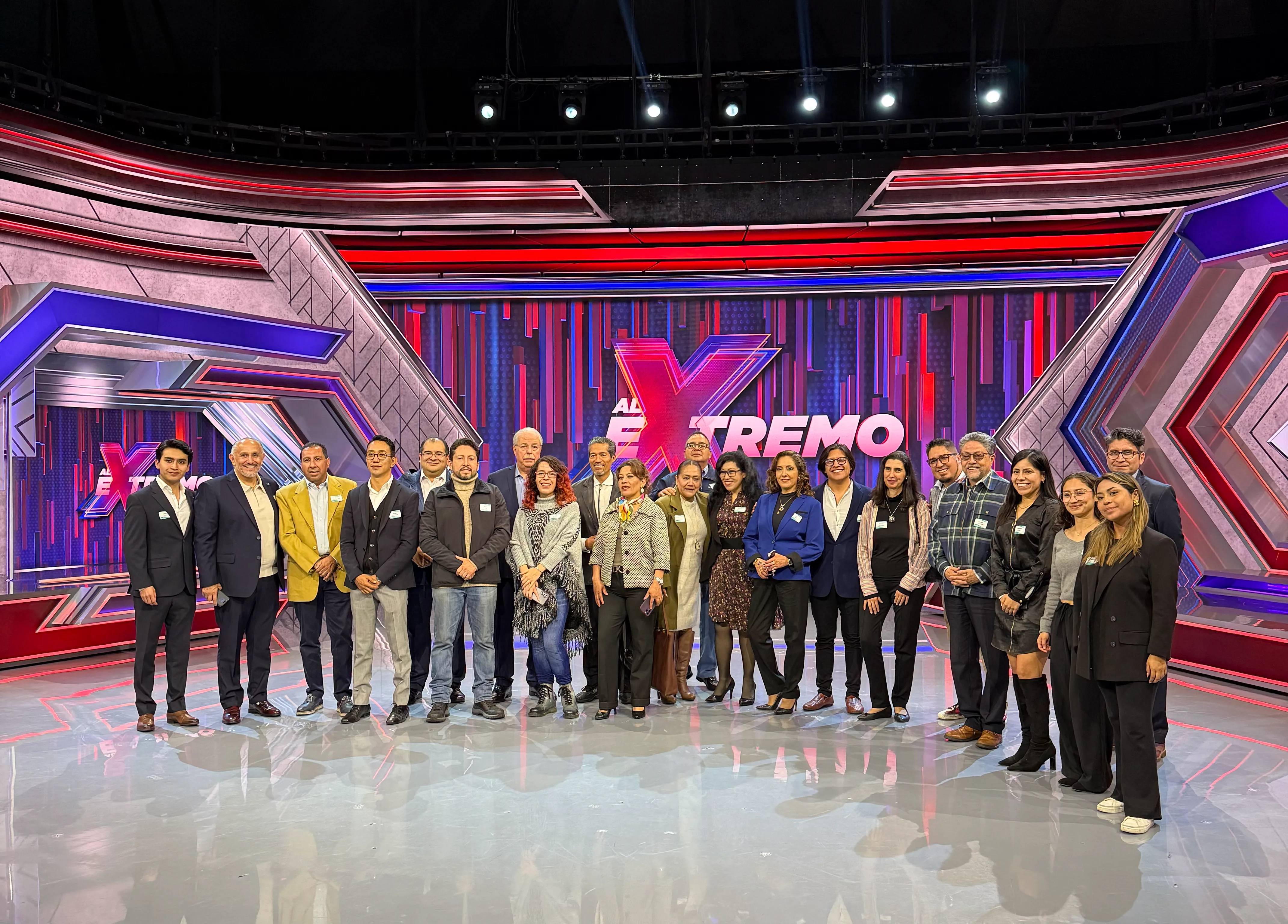 Conferencia con panel de expertos